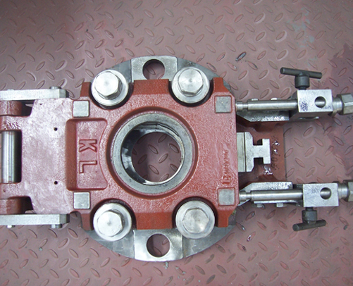 中間包滑動水口連續澆注裝置